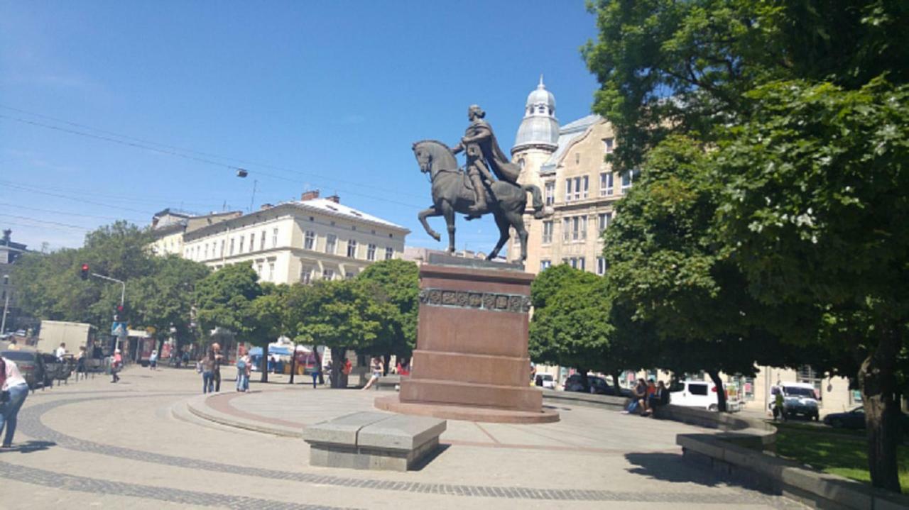 Smart -Апартаменти В Центрі Львова - 2 Хв До Оперного Театру المظهر الخارجي الصورة